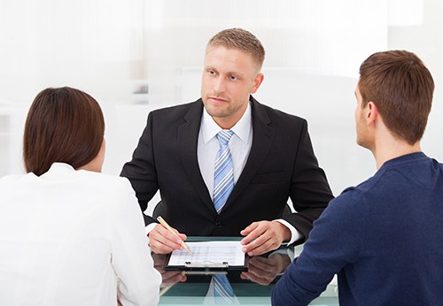 Should I See A Financial Advisor Before Filing For Divorce? What Benefit Could That Add To My Case?